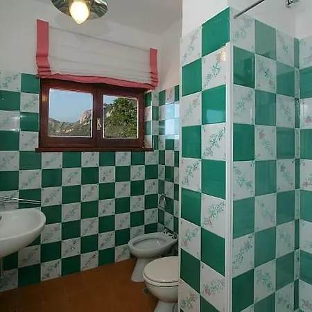 Sirenuse Sleeps 14 Pool Air Con Wifi Villa *